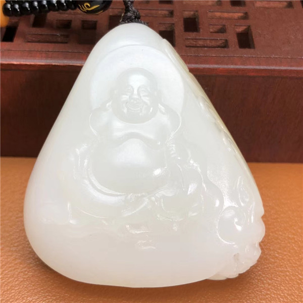 63G 弥勒佛 一级白和田玉籽料