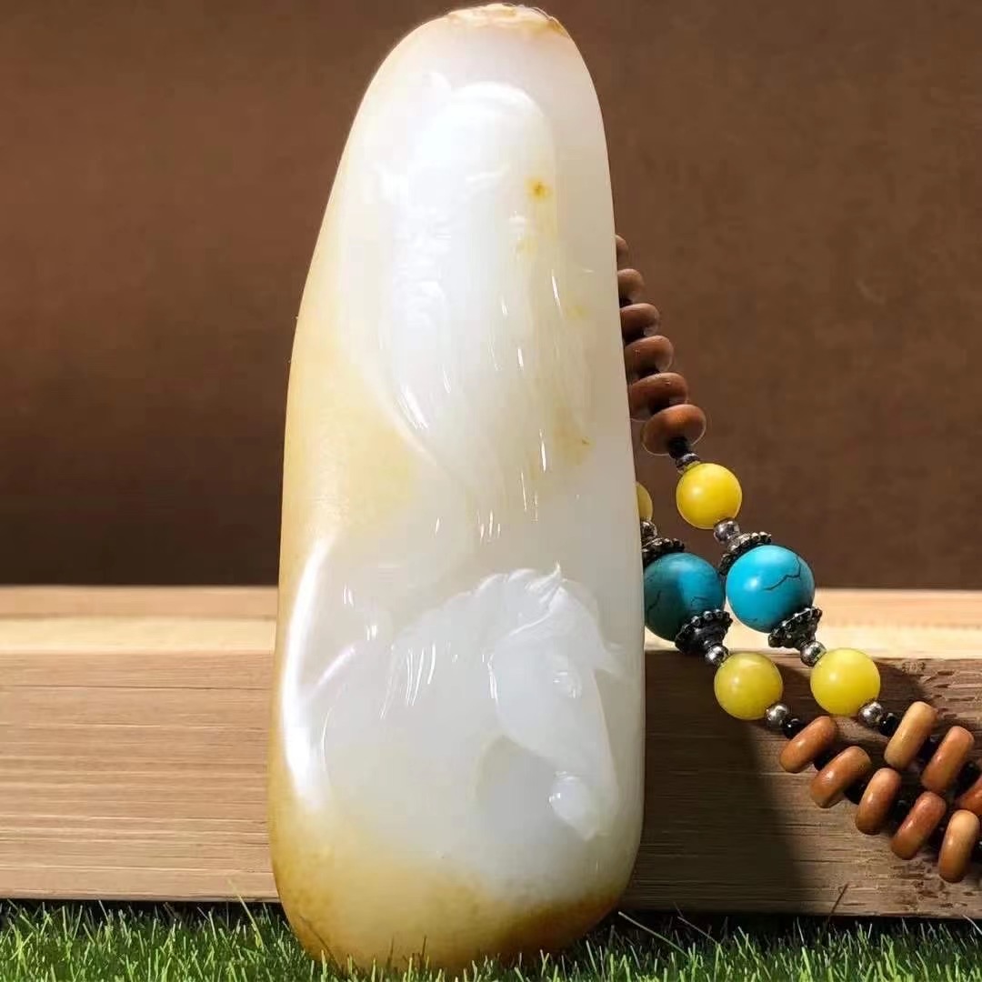 顶级新疆籽料！忠义神武，93.3g 