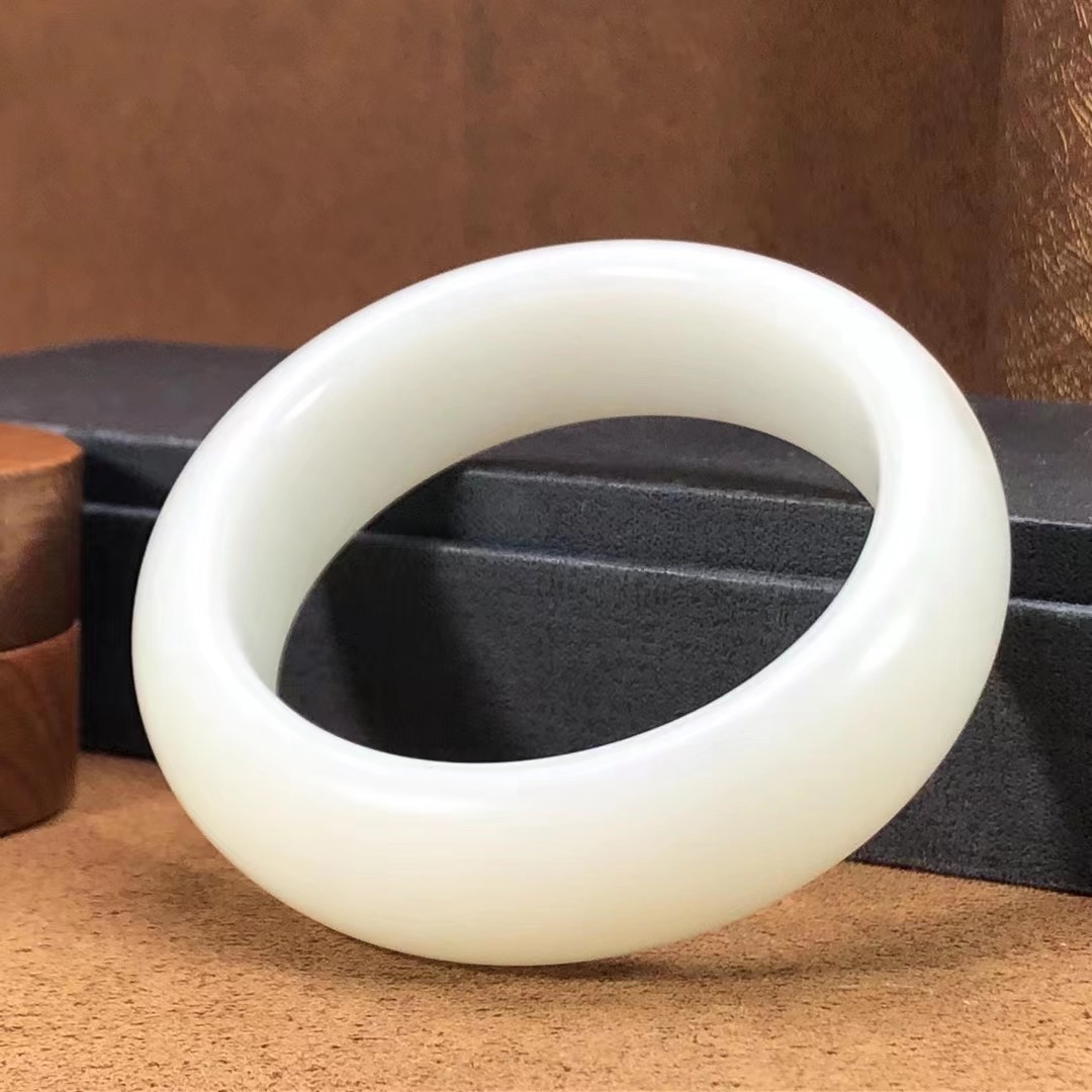 55圈口羊脂