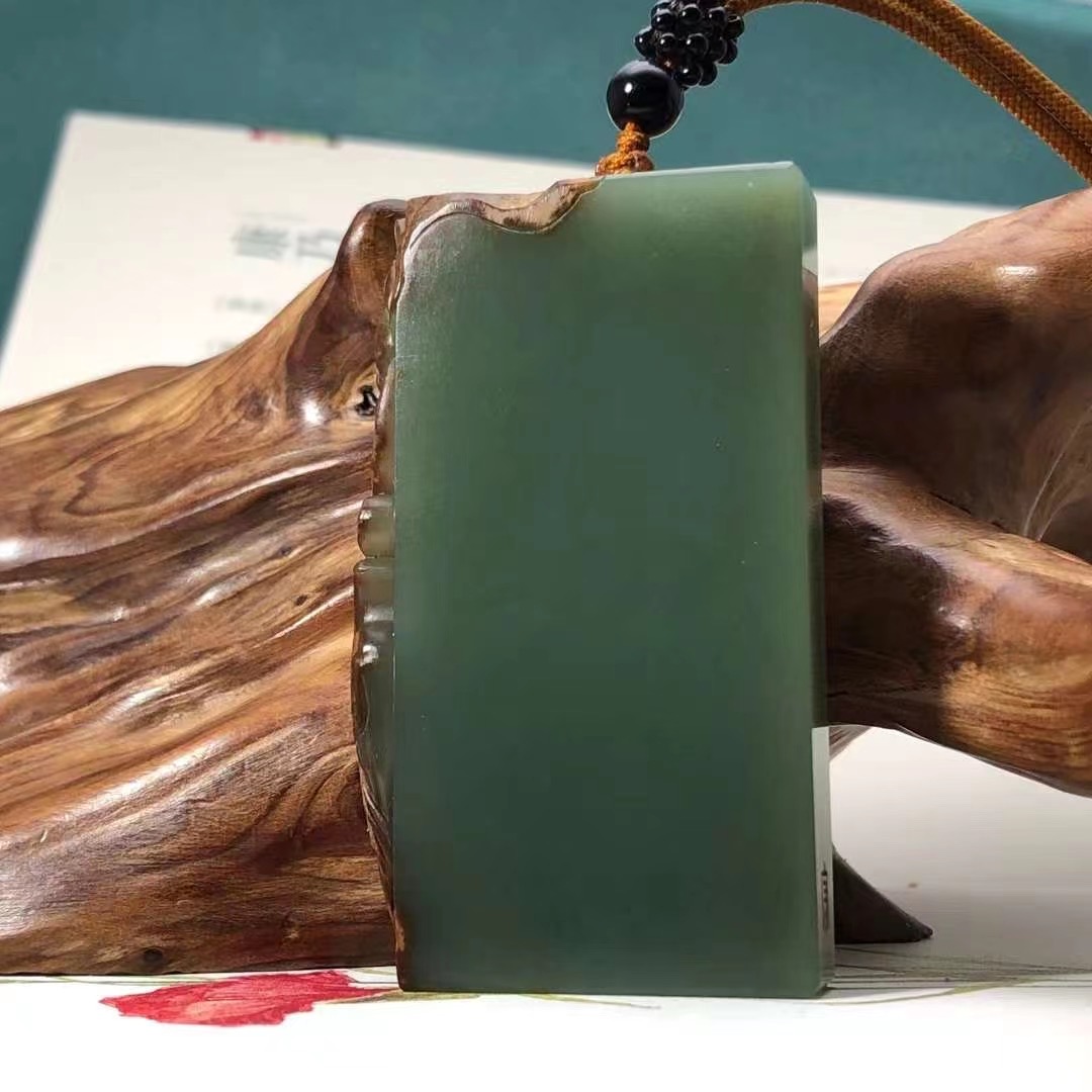 顶级河磨玉籽料